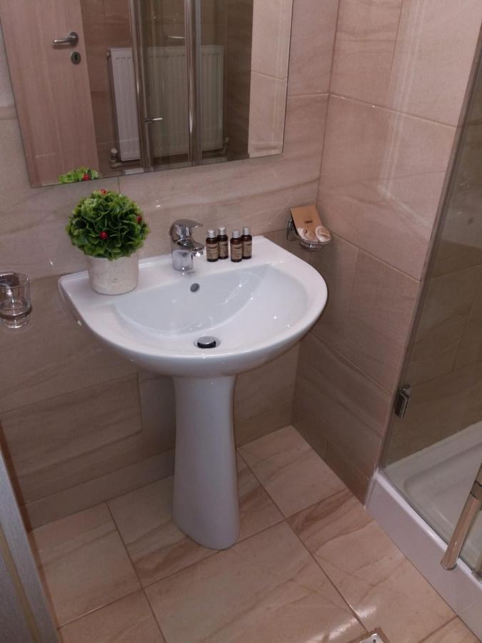 Park Luxury Rooms Predeal Exterior foto